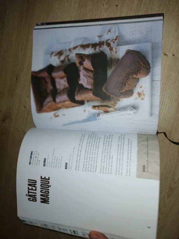 Livre recette choco addict 150 recettes anti déprime - photo numéro 2