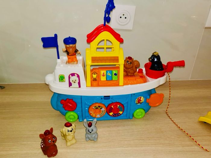 Bâteau tut tut animaux avec grand tobbogan - photo numéro 3