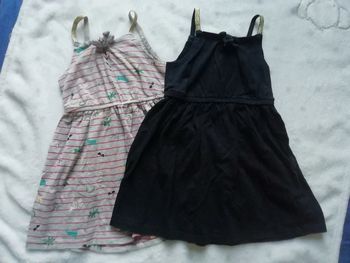 Lot de 2 robes à bretelles 3 ans