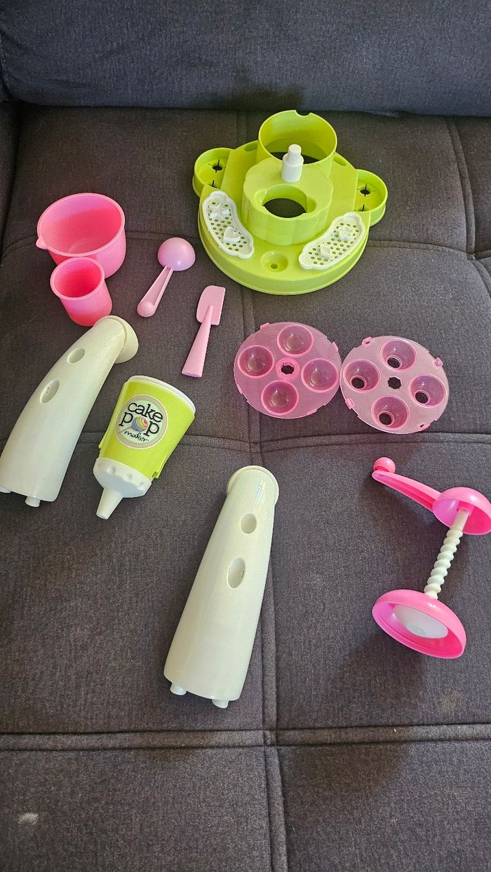 Jeu de fabrication cake pop maker - photo numéro 9