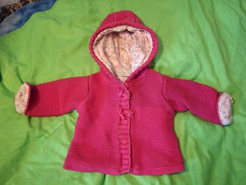 Gilet avec capuche fille 3 mois gémo