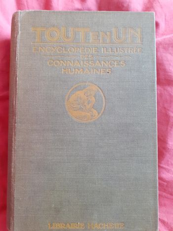 Tout en un encyclopédie illustrée des connaissances humaines