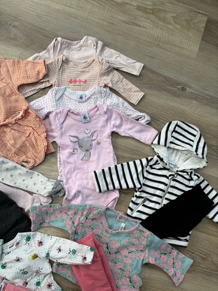 Lot vêtements fille taille 3 mois - photo numéro 4