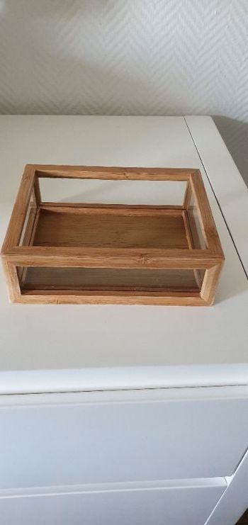 Petit plateau en bois et verre