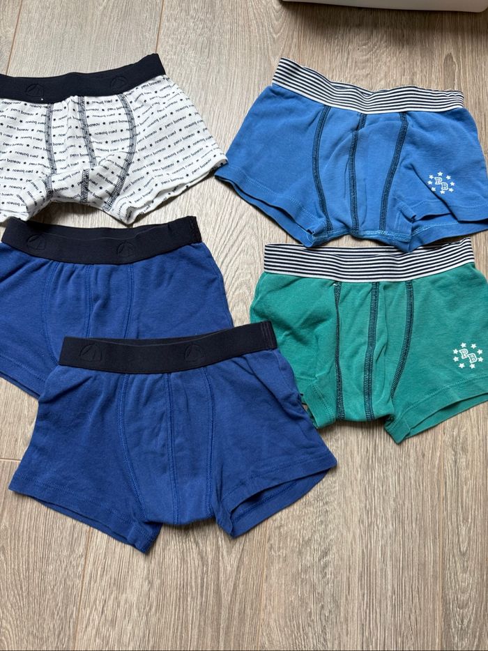 Lot de 5 Petit Bateau 5 ans - photo numéro 2