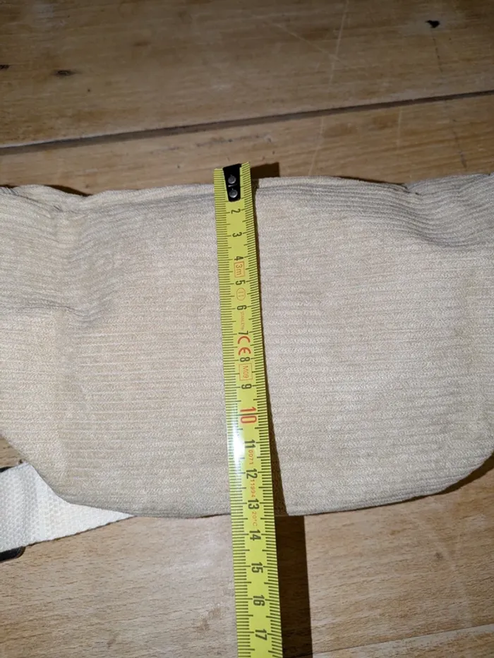 Banane en velours beige – Stylée & pratique - photo numéro 5