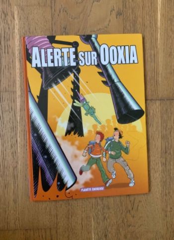 Livre «  Alerte sur Ooxia »
