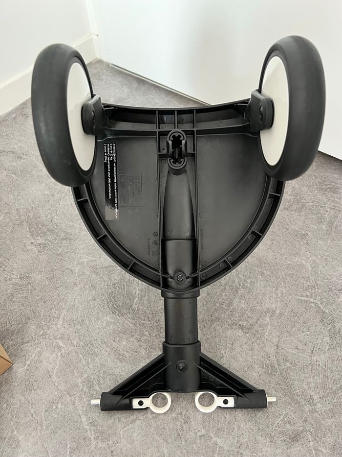 Planche à roulettes poussette yoyo - photo numéro 5