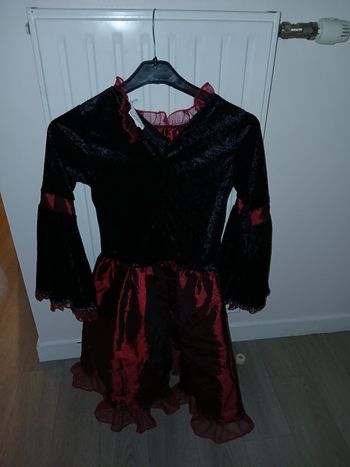 Robe fille déguisement vampire ou autre 9