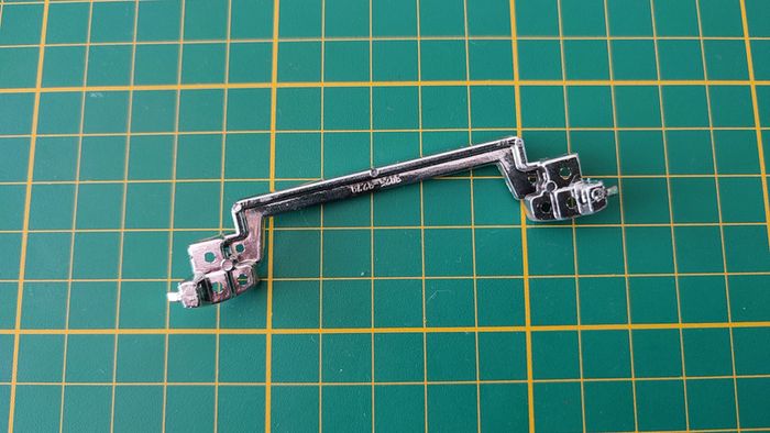 Support feux arrière pièce détachée miniature Dodge viper RT10 1/18 Burago #B03 - photo numéro 2