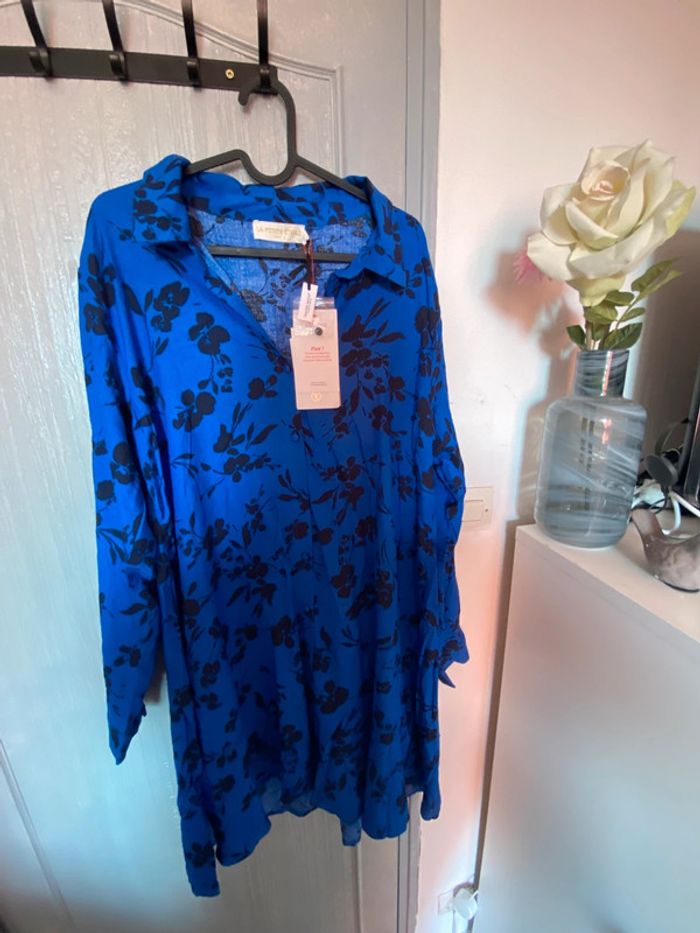Robe bleue