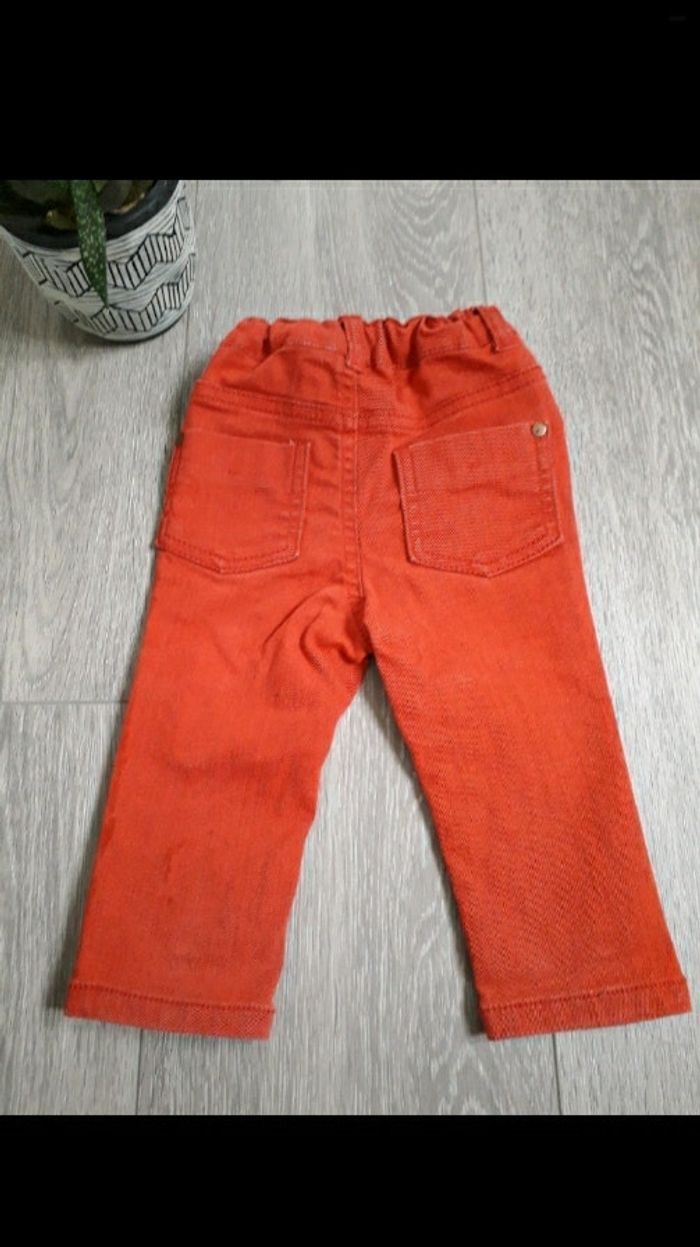 Jeans rouge kiabi 9mois - photo numéro 2