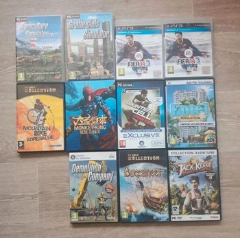 Lot de jeux de pc et 2 de ps3