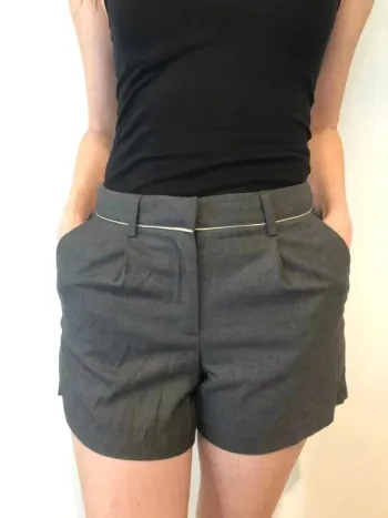 Elegant grey shorts Womens XS