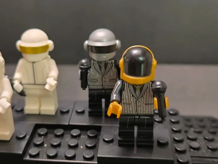 Mini figurine Daft Punk type lego - photo numéro 3