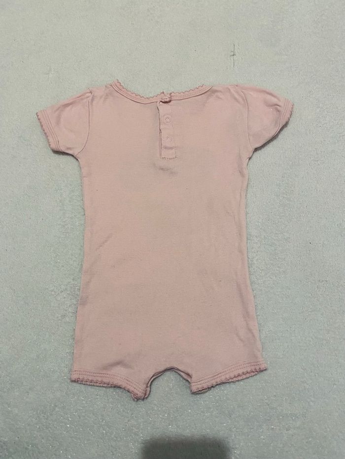 Barboteuse Kitchoun 9 mois – Rose fruits “copines à croquer” 🍓Très bon état - photo numéro 3