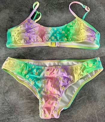 Maillot de bain fille 5 ans - 2 pièces - très bon état 