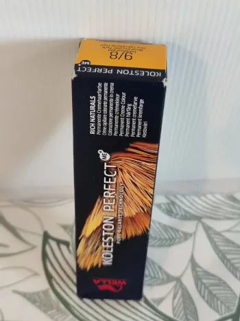 Wella professionals creme colorante permanante koleston perfect 9/8 blond très clair perlé 60ml