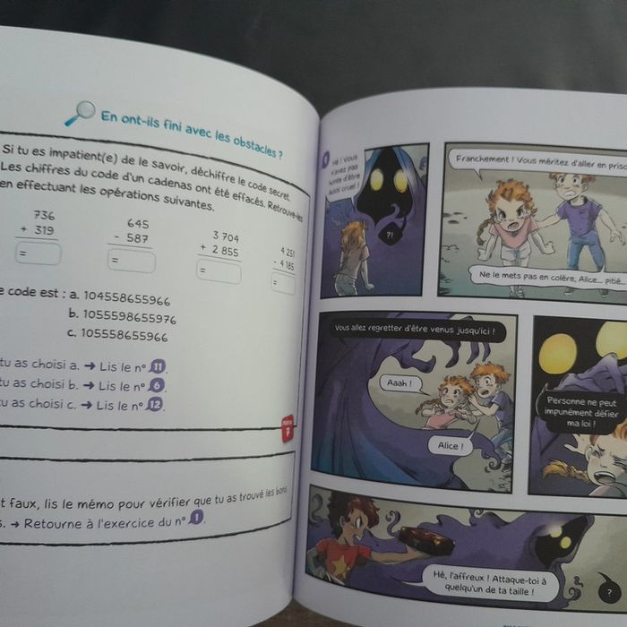 livre l'énigme des vacances BD - Le chevalier sans tête du CE2 au CM1 - photo numéro 4