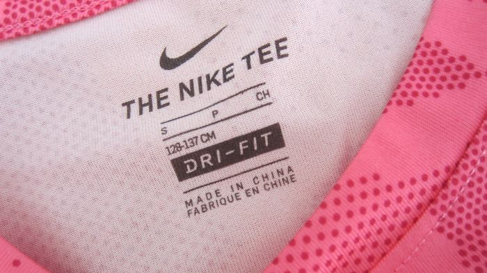 Tee shirt Nike 8/10 ans - photo numéro 3
