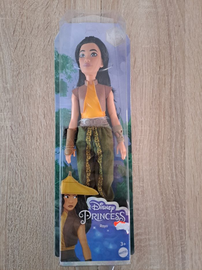 Lot Disney Mulan et Raya neuf - photo numéro 4