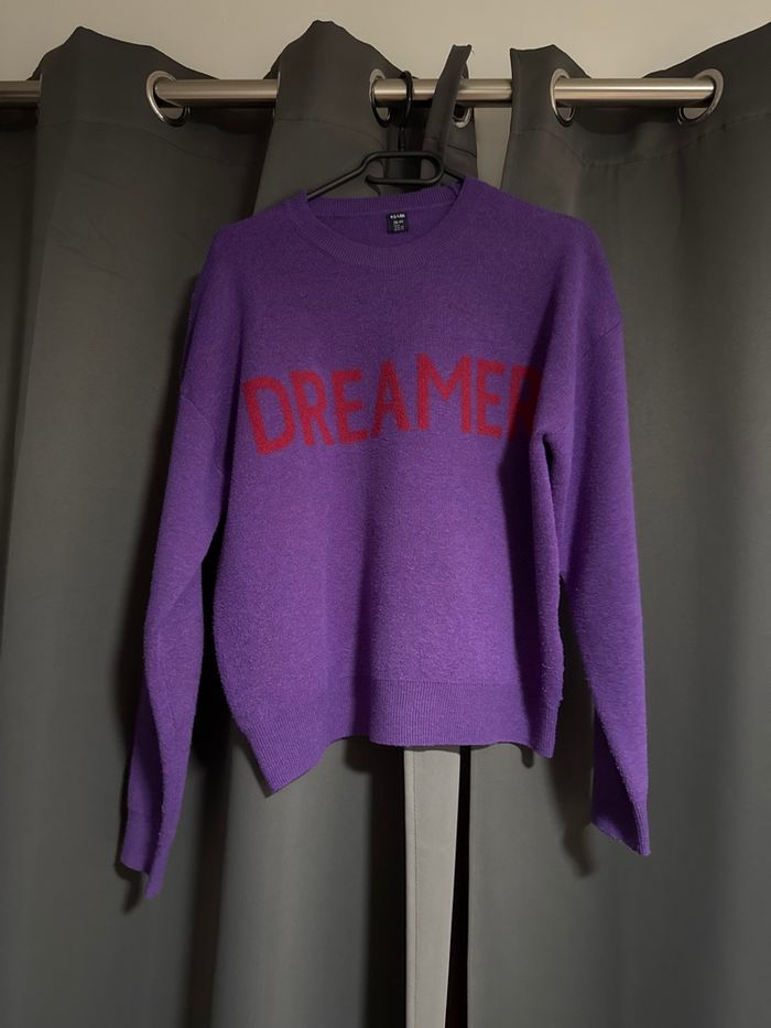 Pull violet