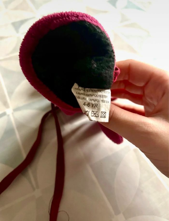 Gants fille - 4/6 ans - en très bon état - photo numéro 2