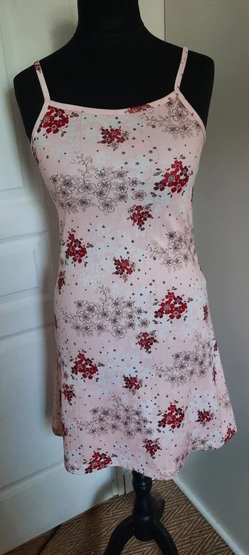 Robe fleurie d'été à bretelles