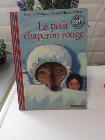 😺 livre le petit  chaperon rouge 😺