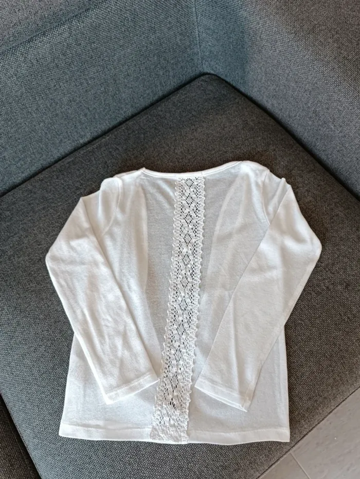 Joli gilet blanc 10 ans - photo numéro 2