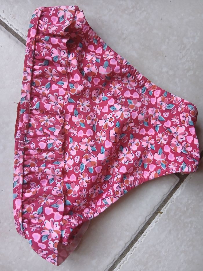 Culotte maillot de bain 9 mois - photo numéro 3