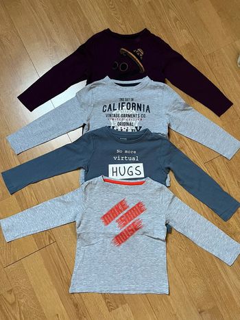 Lot de 4 t-shirt manches longues