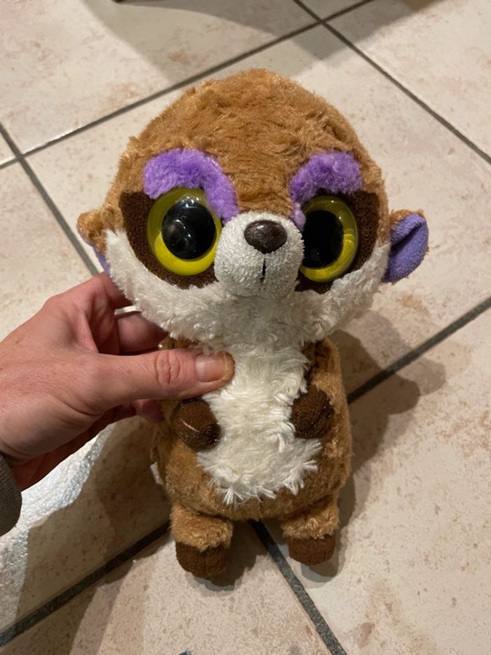Peluche Yoohoo lémurien / suricate gros yeux