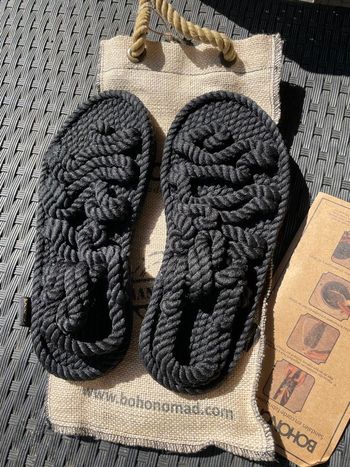 Sandales fabriquées à la main 