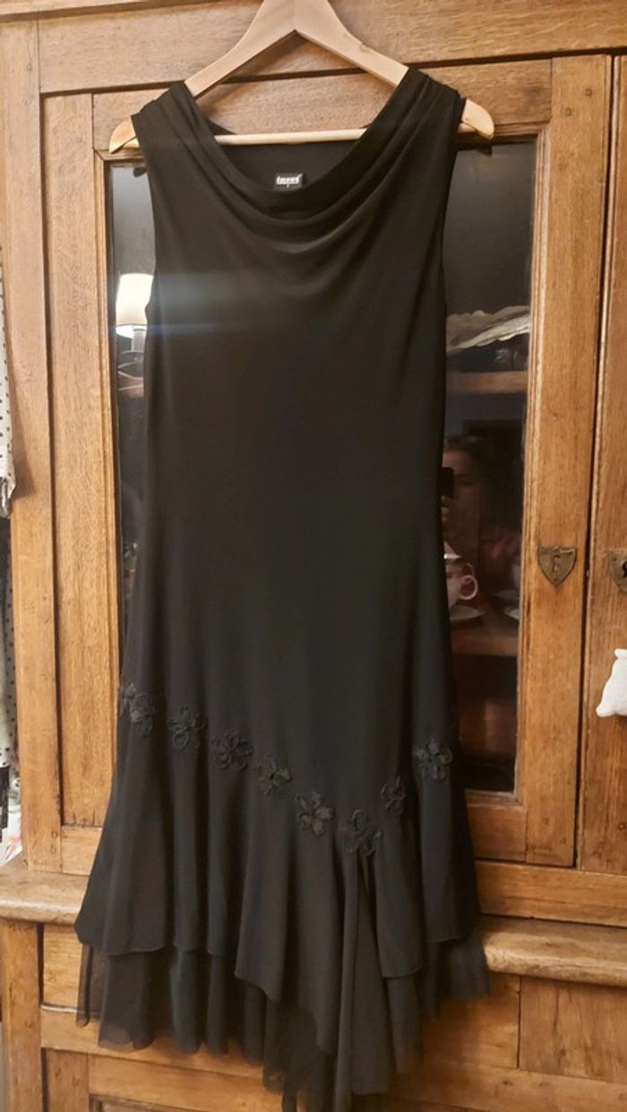 Robe noir elegant t 1 (36) Inset - photo numéro 2