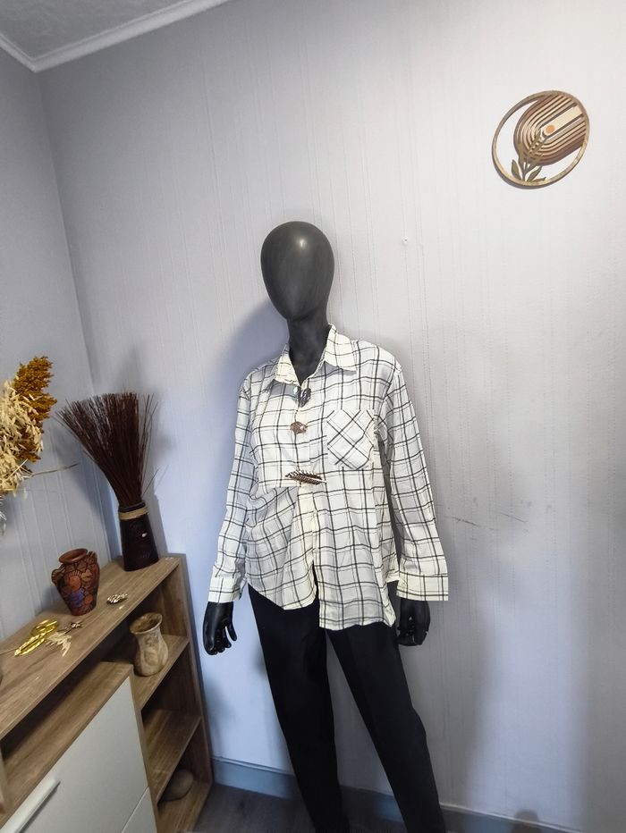 Chemise femme - photo numéro 1