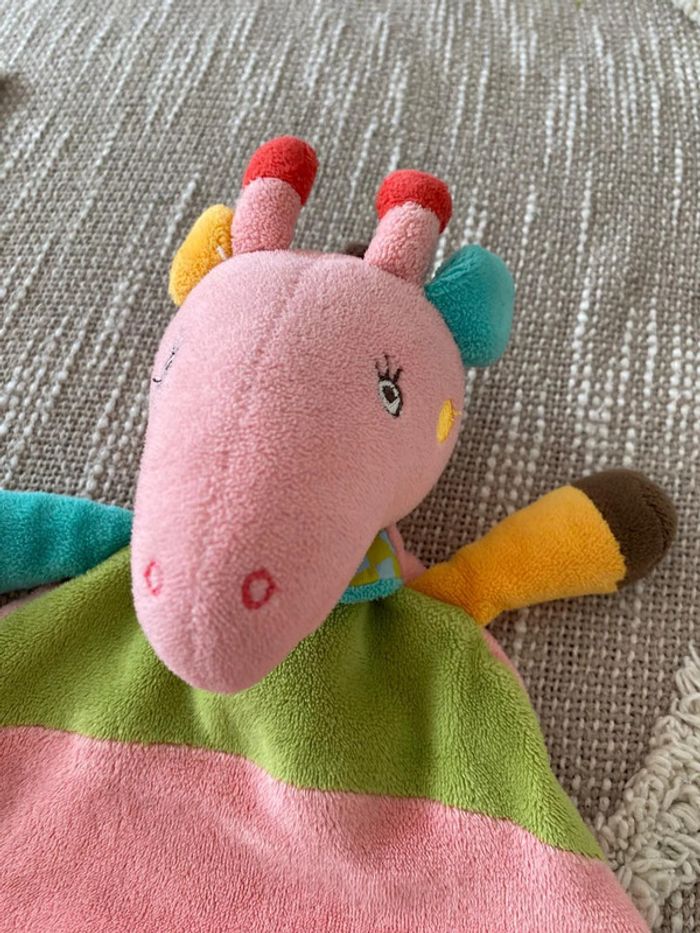 Peluche doudou plat 28cm Babysun Peppa Pig cochon rose et vert très bon état - photo numéro 2