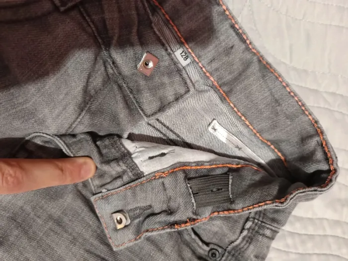 Short en jean's 8 ans - photo numéro 3