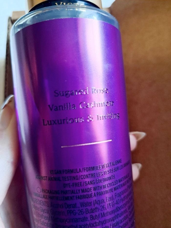 Brume parfumée Victoria's Secret neuve Cashmere Fleur. Exclusivité USA. - photo numéro 10