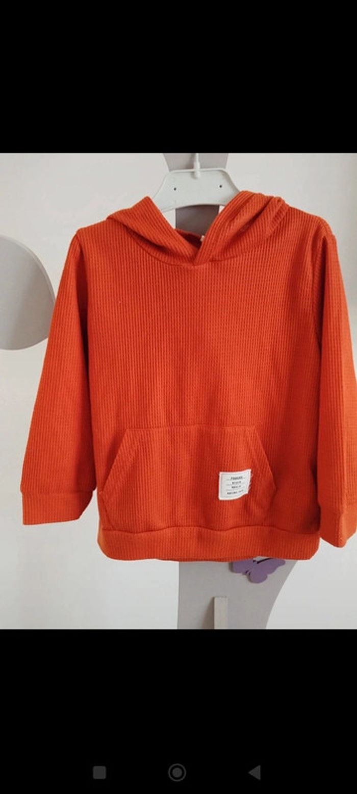 Sweat à capuche rouille taille 4 ans