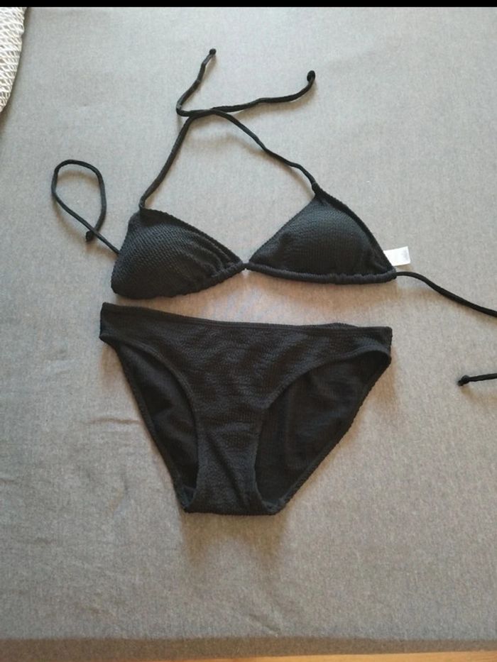 Robe de plage avec maillot de bain taille 44 mais plutôt 42 acheter en Allemagne - photo numéro 5