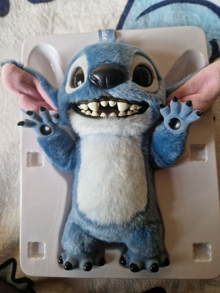 Figurine en peluche Stitch - photo numéro 2