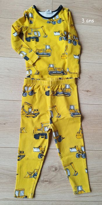 Pyjamas deux pièces 2 ans