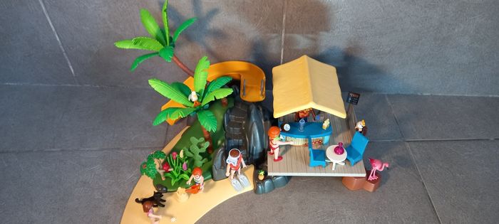 Ile avec vacanciers playmobil