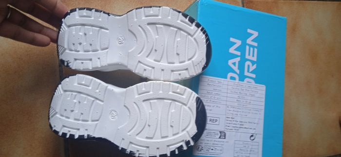 Basket fille neuf - photo numéro 7