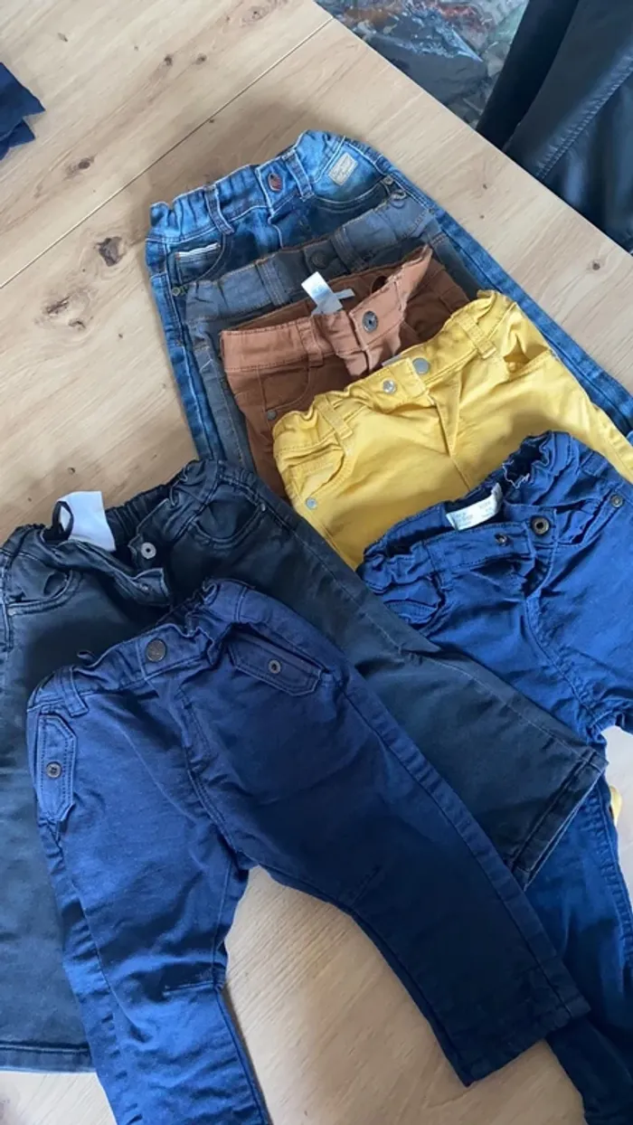 Lot de 7 pantalons