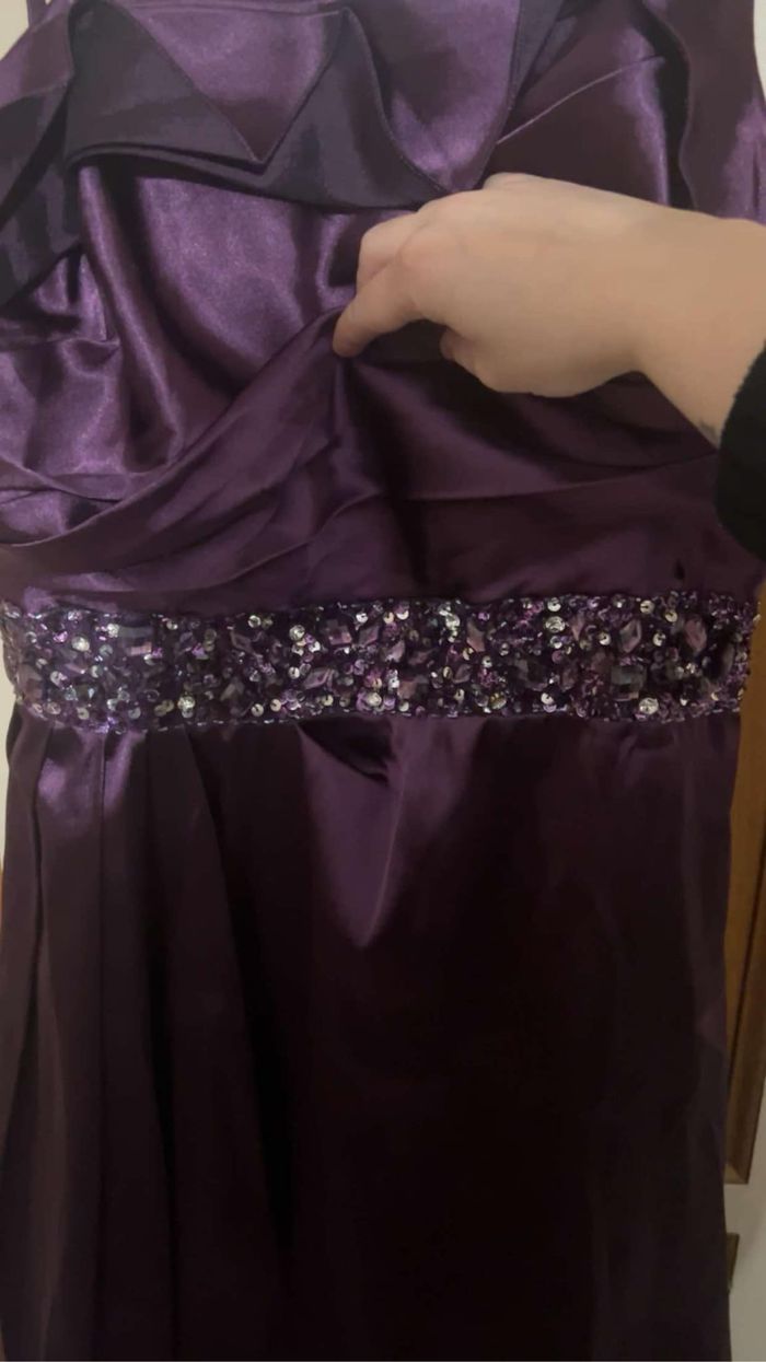 Robe de soirée violette - photo numéro 2