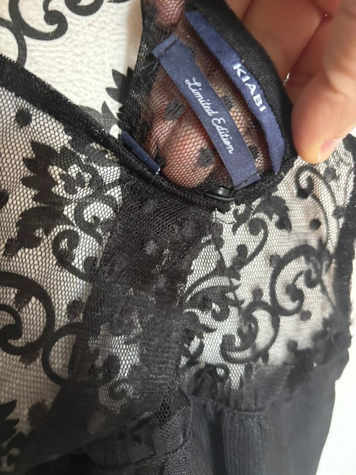 Petite robe noire brodée taille 42 - photo numéro 8