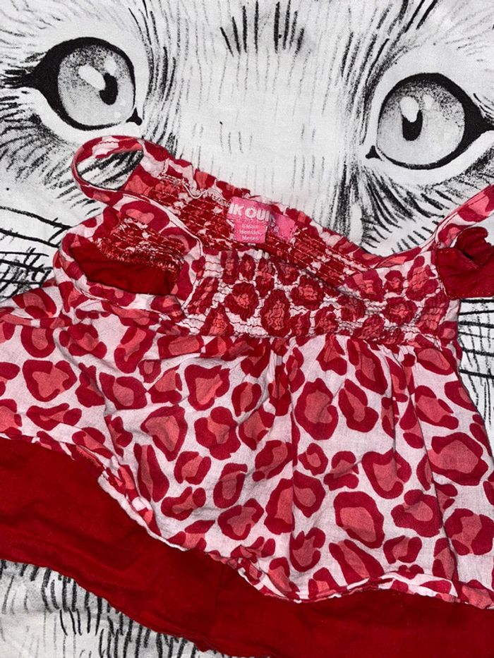 Tunique léopard rouge sans manches , taille 6 mois, marque Pikouik. - photo numéro 2