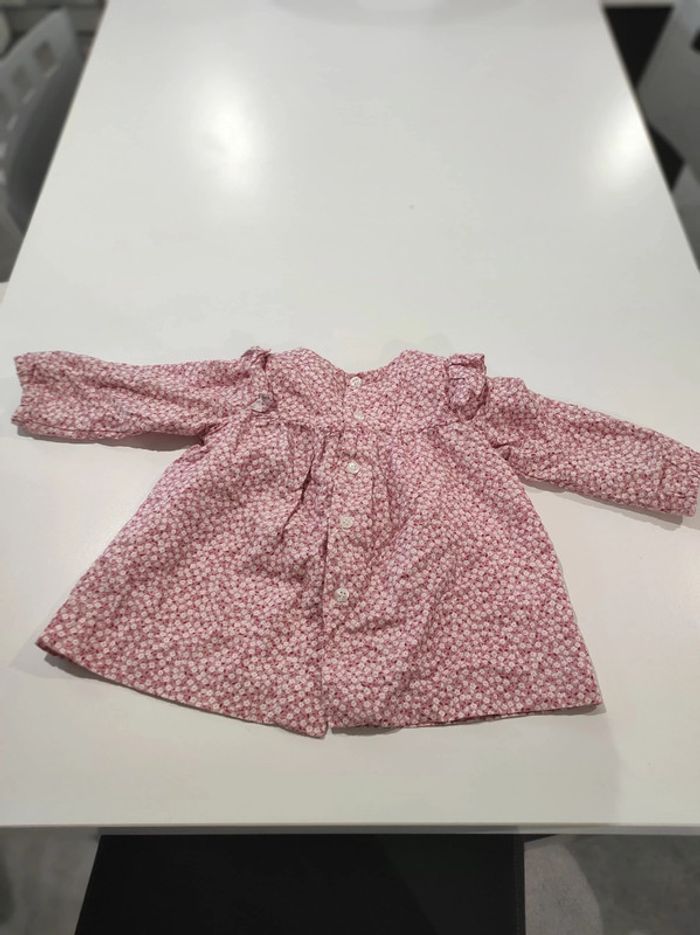 Robe liberty 6/9 mois - photo numéro 4